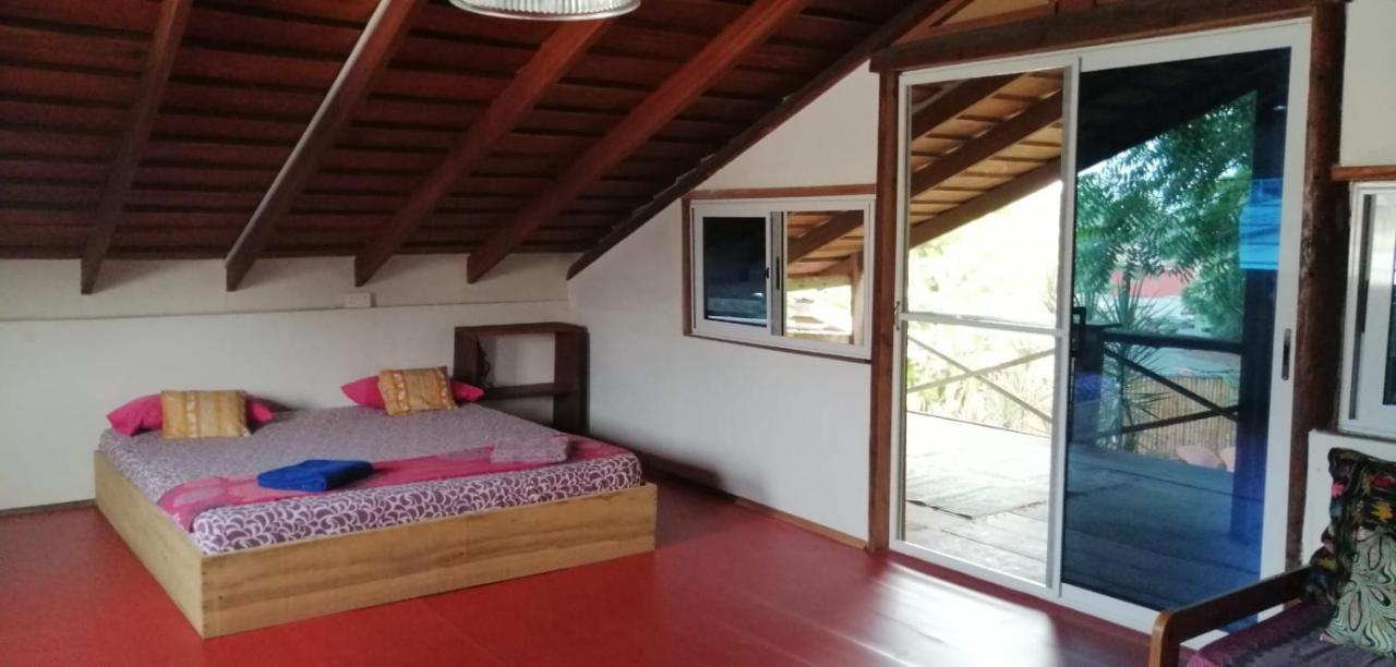 Kokrobite Gardens Restaurant And Guest House Extérieur photo